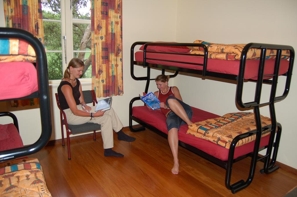 Wheatly Downs Farmstay And Backpackers Hawera Exterior photo